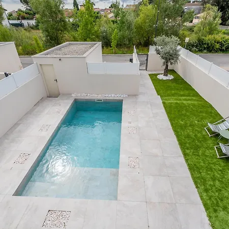 Climatisee Avec Piscine Et Stationnements * Vendargues