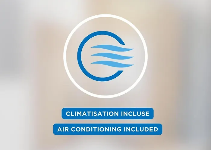 Villa Climatisée Avec Piscine Et Stationnements
